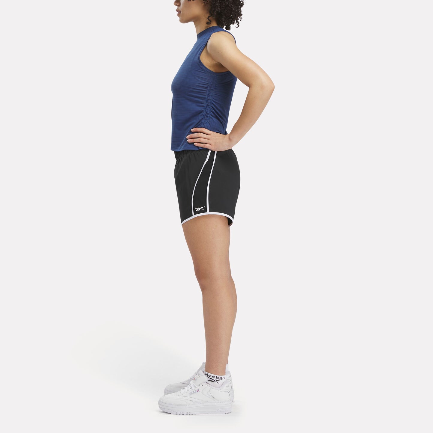 Id Train Woven Short Night Black
