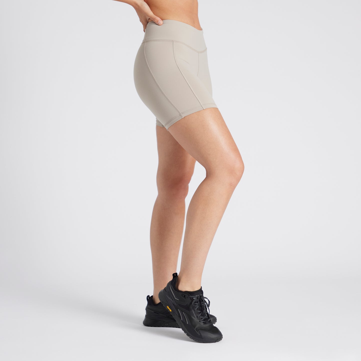 Lux Bootie Short Ash