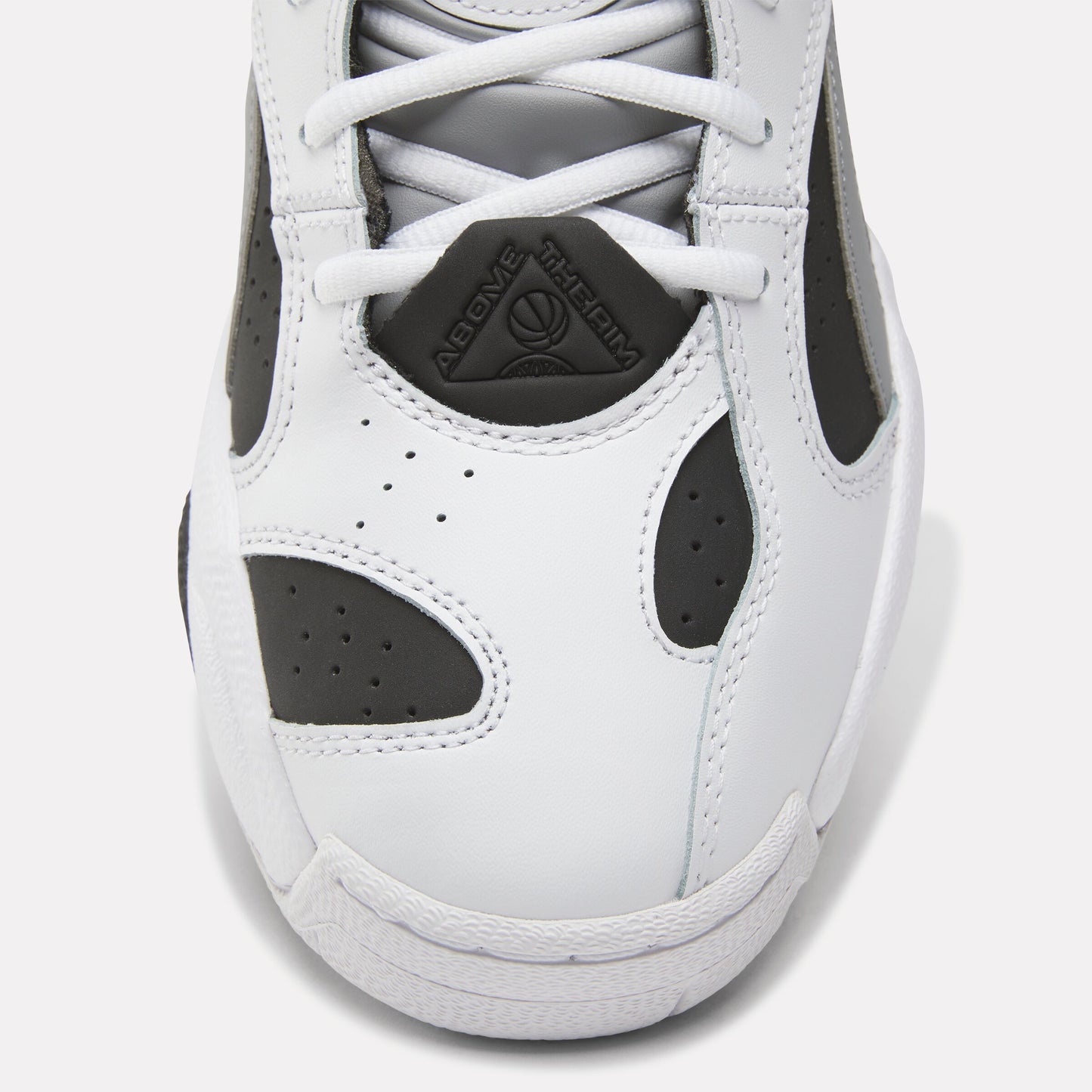 ATR Pump Vertical White/Black/Pure Grey 4