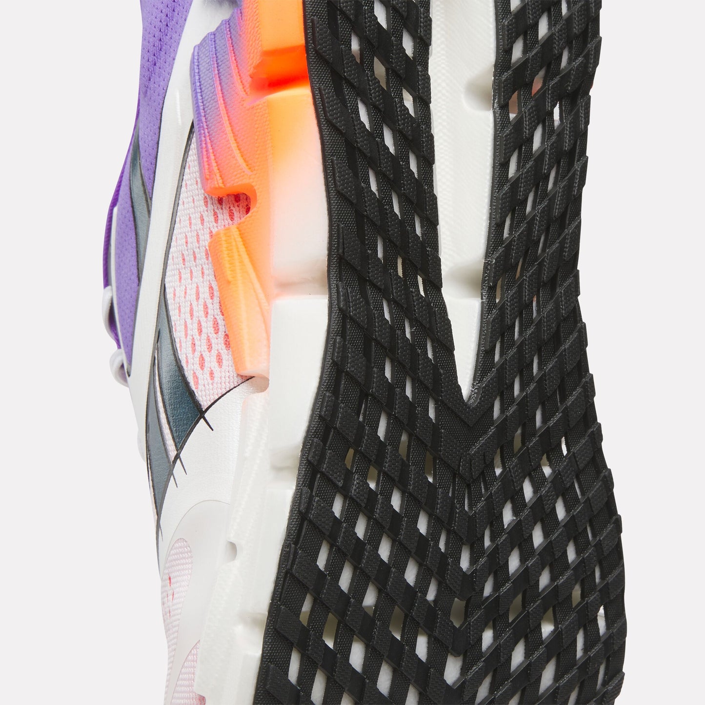 22-553048_1