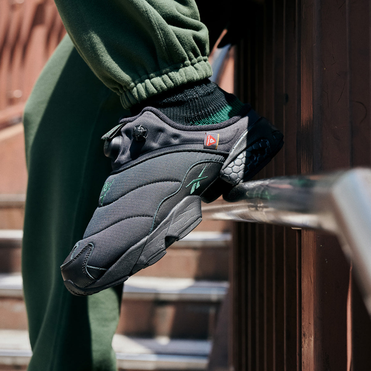 Instapump Fury Mule Black/Green