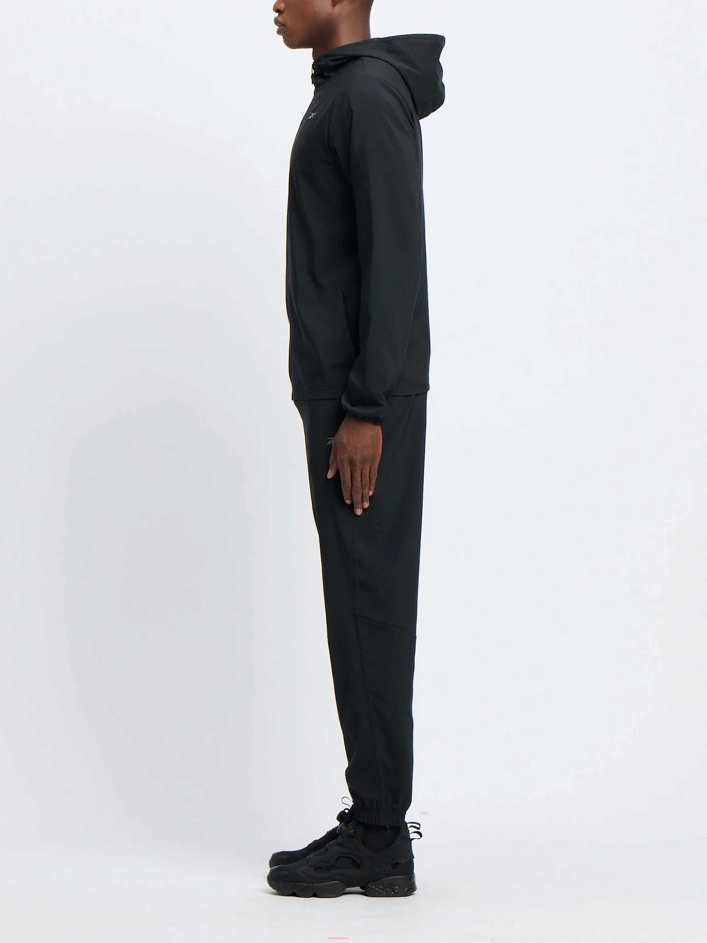 Id Train Woven Jacket Black