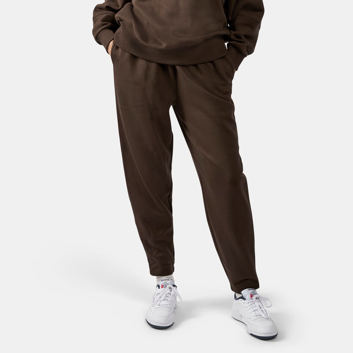 15-597357_1