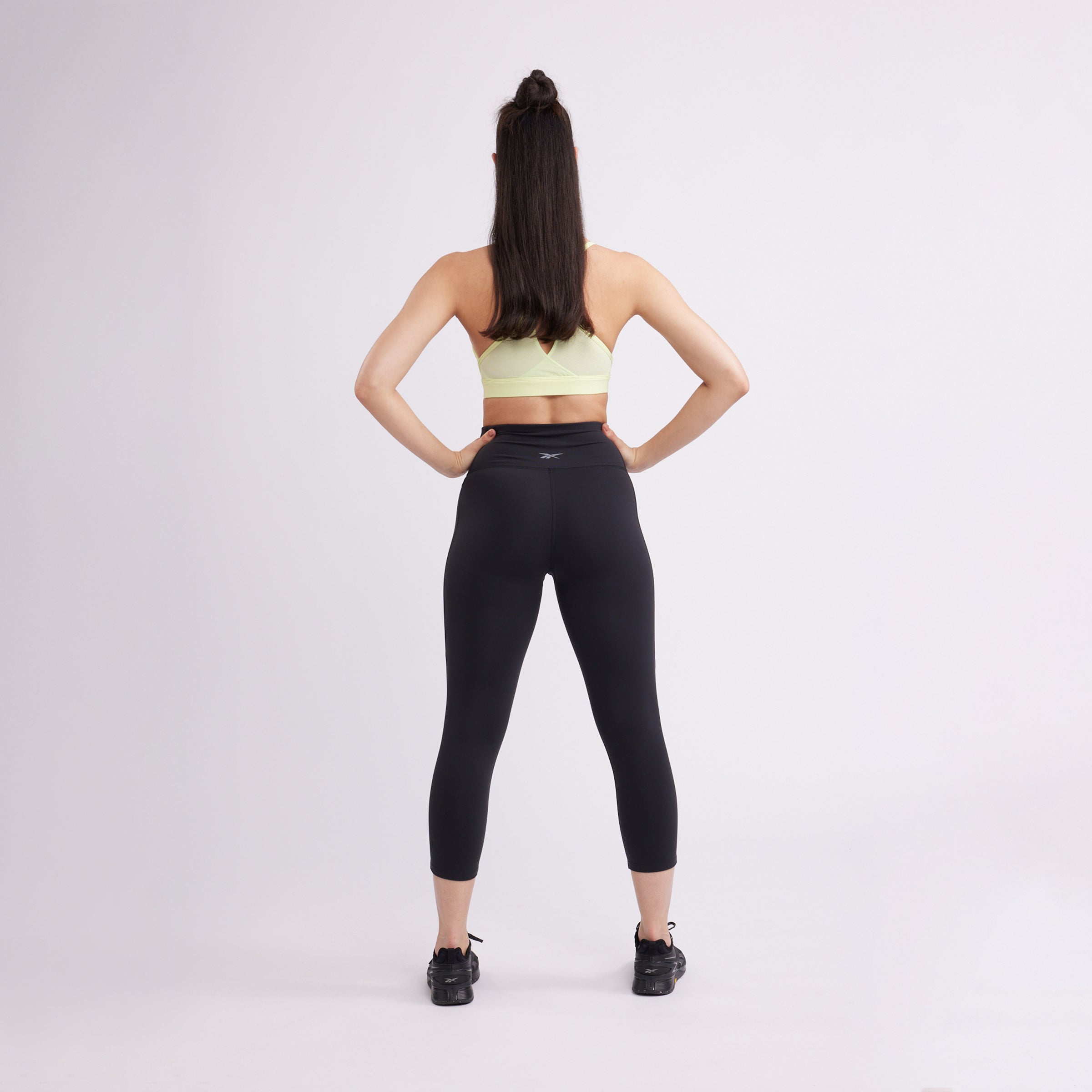 18-428766_1