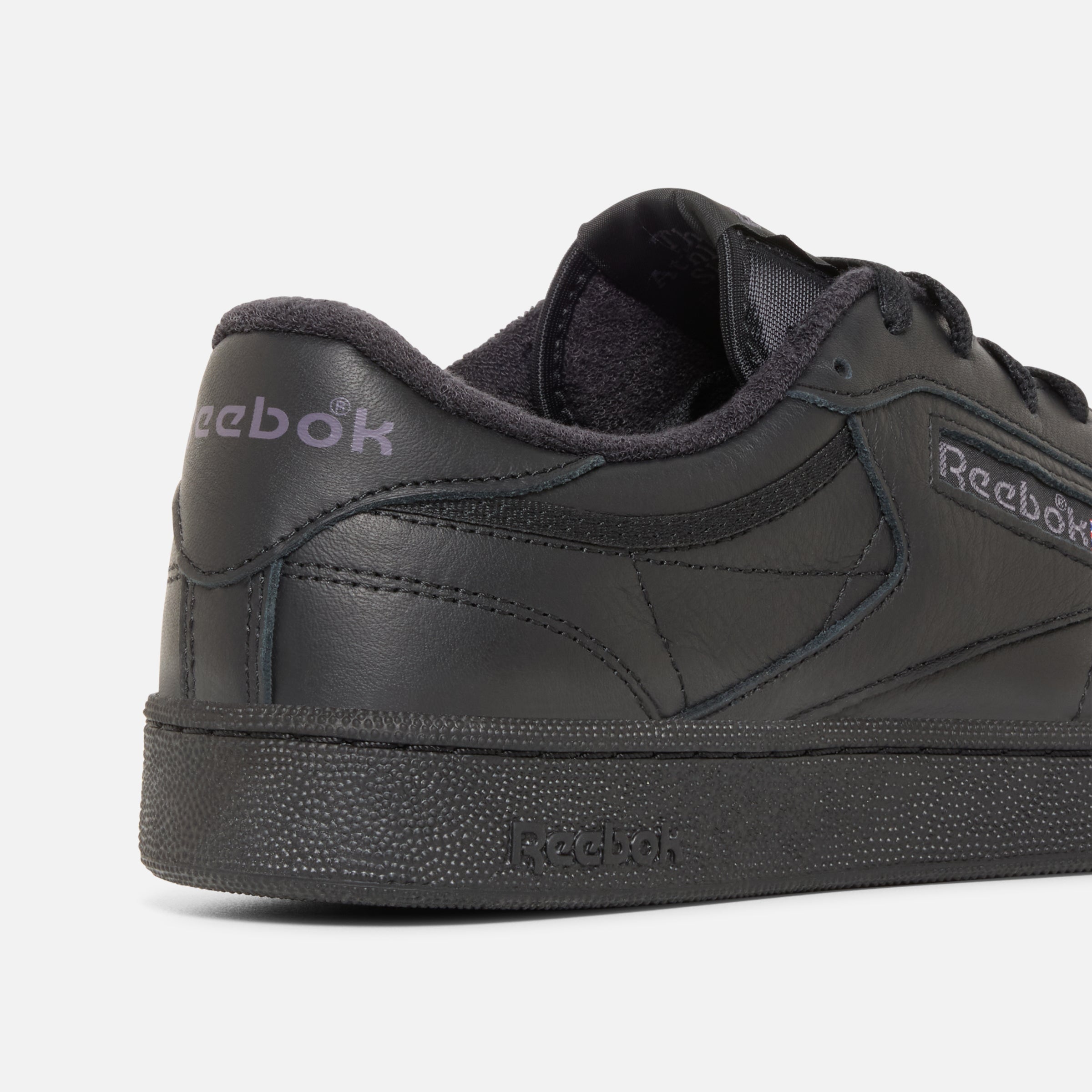 reebok club c leather trainers in black