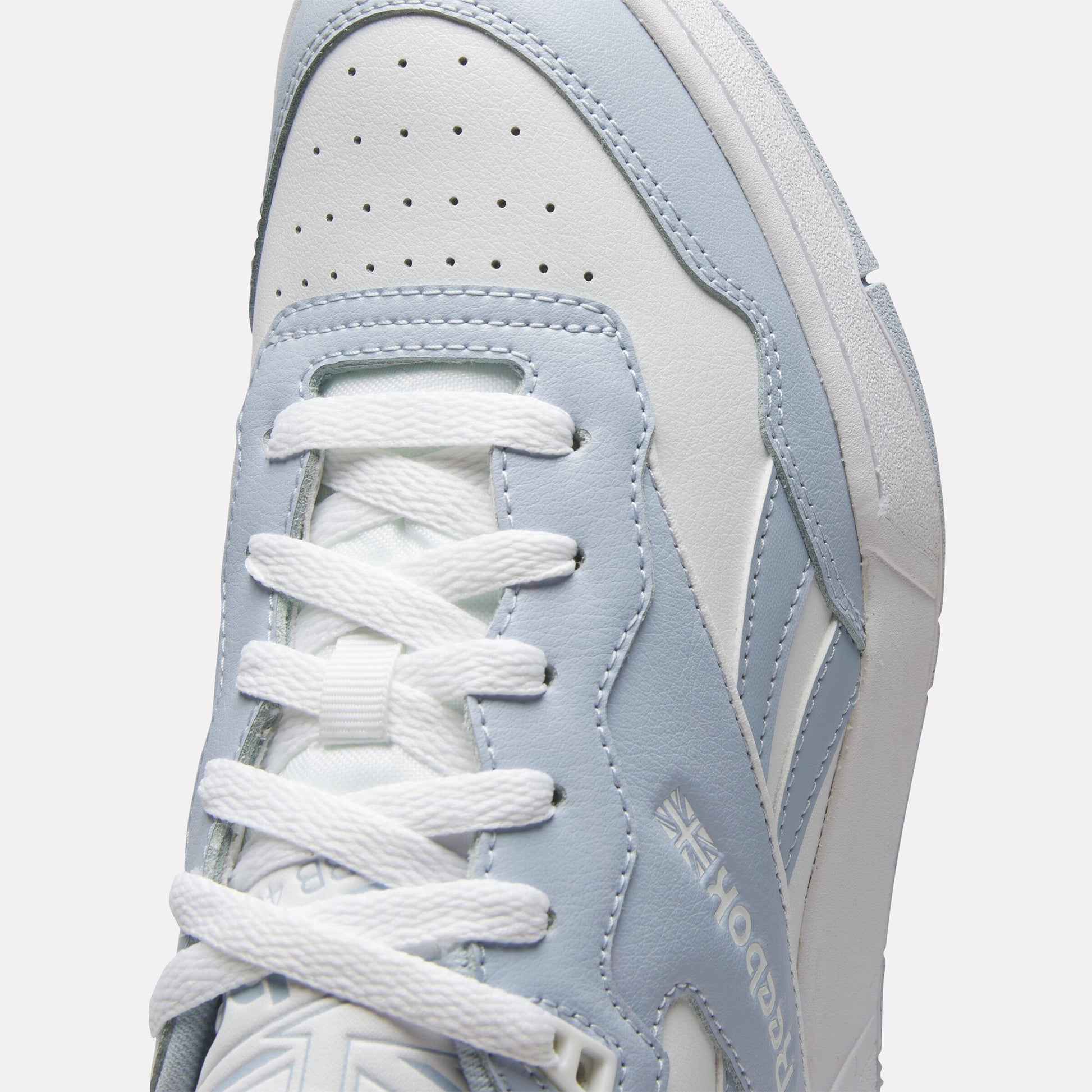 Pale blue reebok Clearance