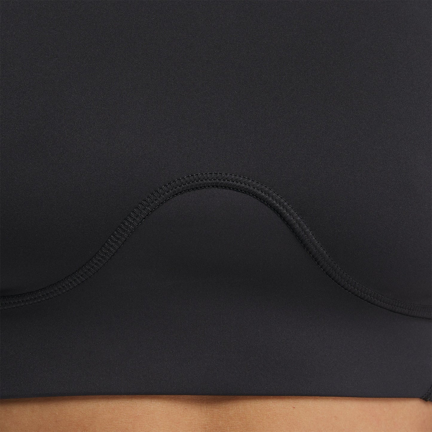 Lux Contour Crop Black