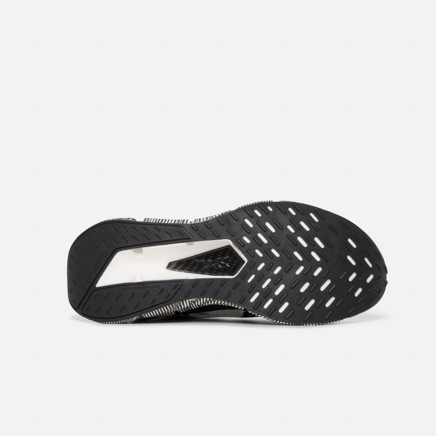 Nano Pro Ftwr White/Black