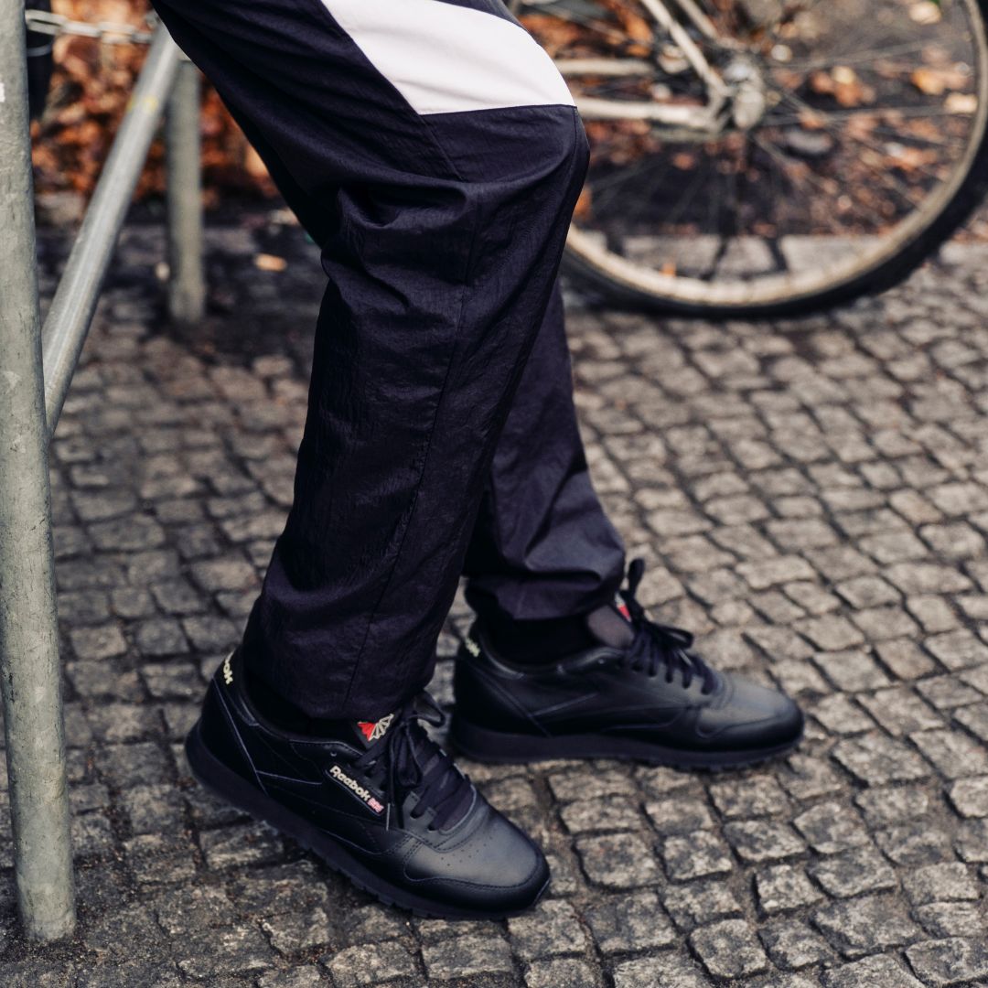 Classic Leather Black/Black/Pure Grey 5