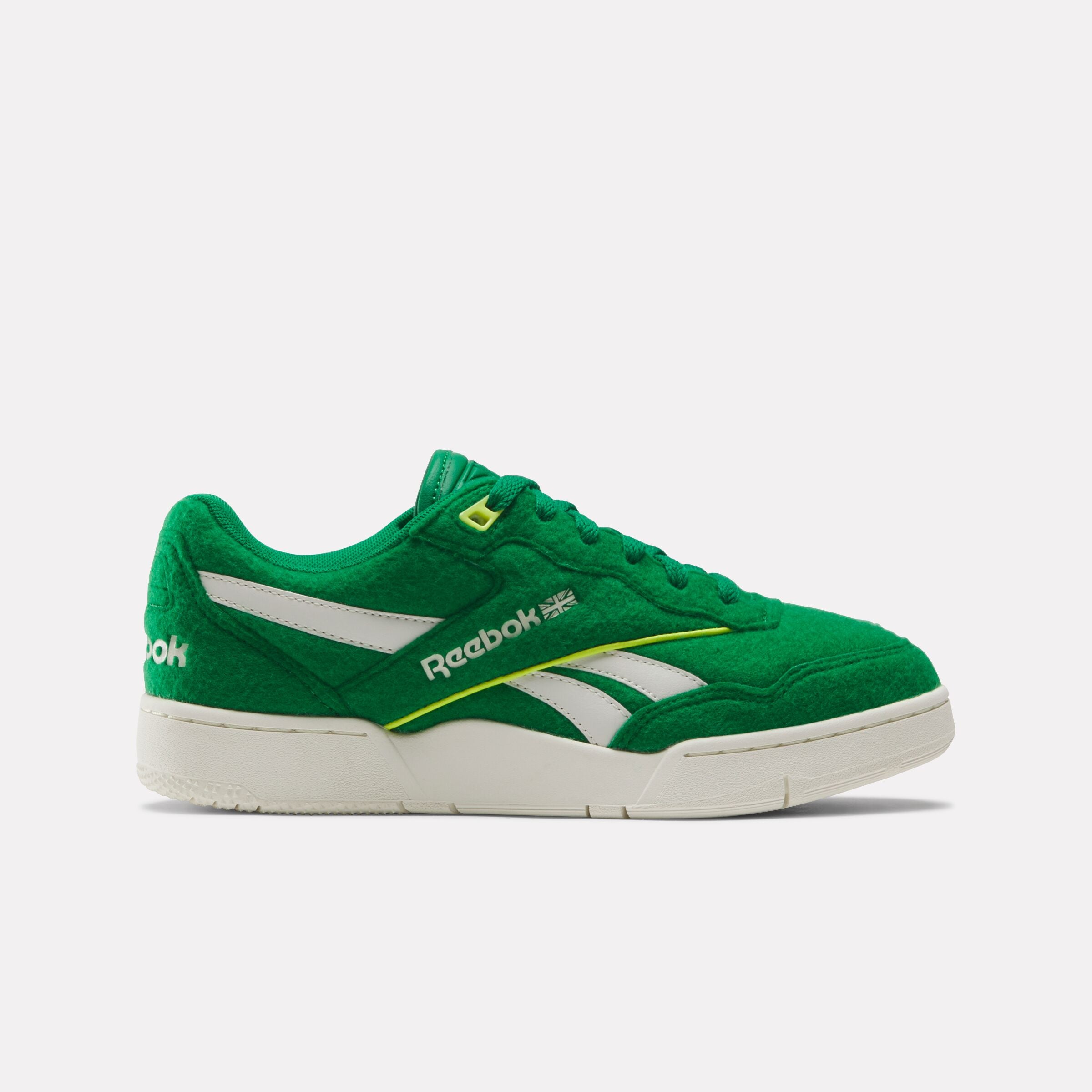 Reebok green sports shoes deals