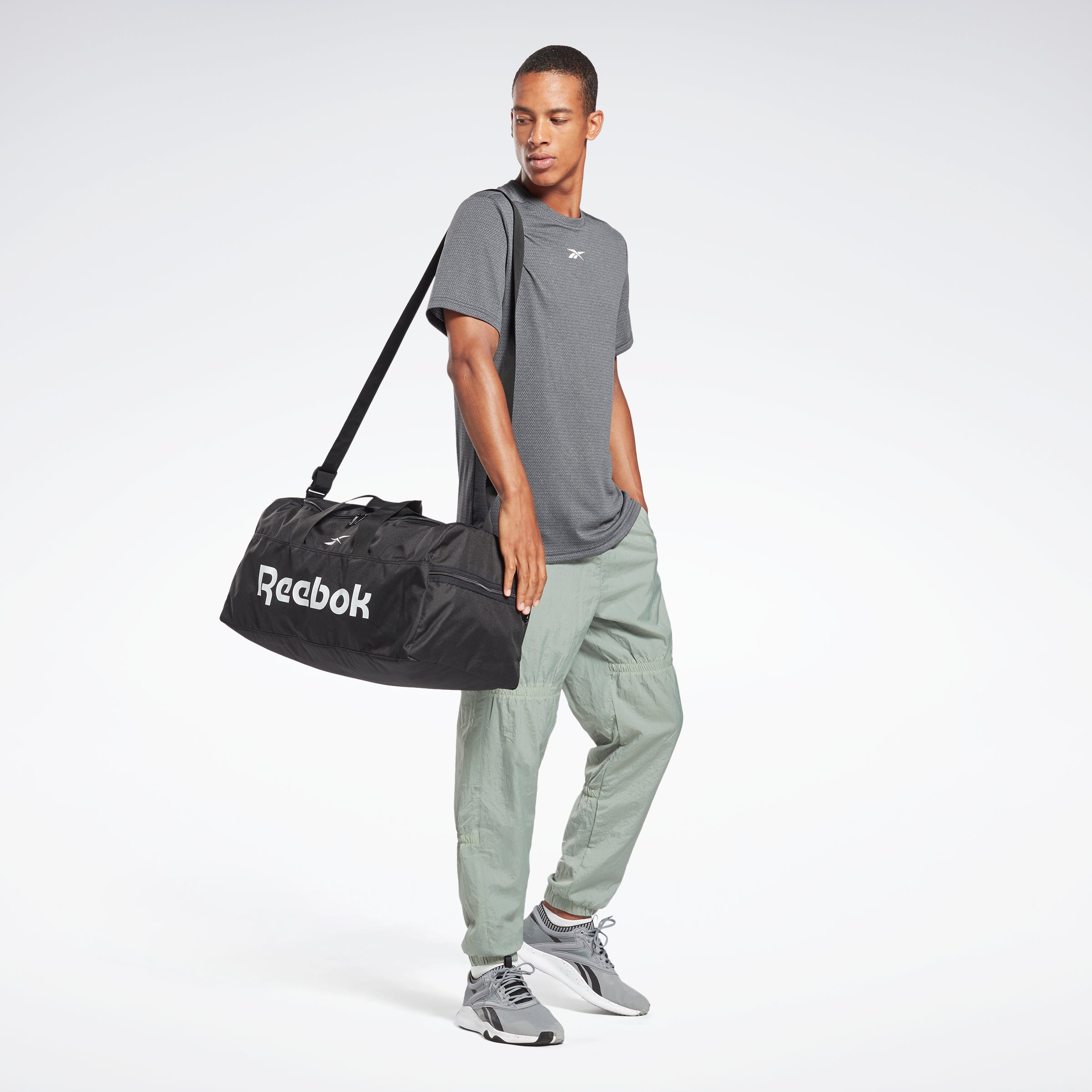 Reebok deals duffle bag