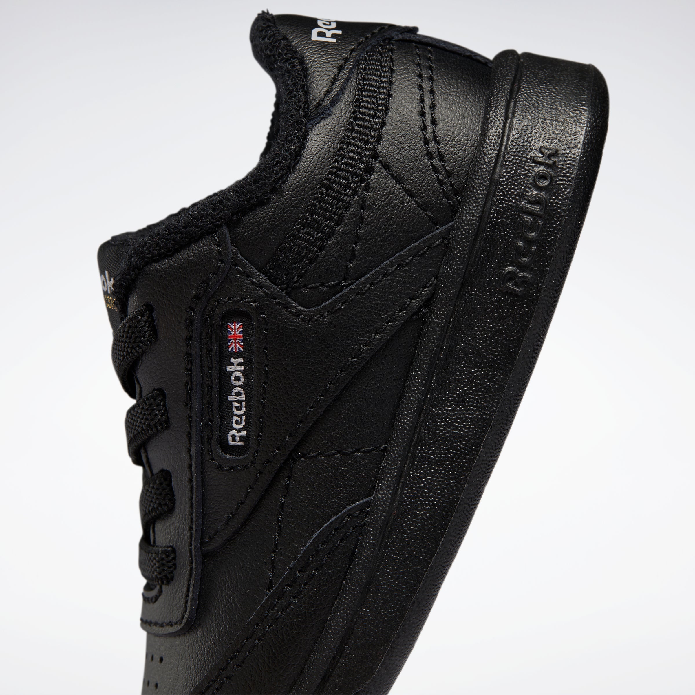 Kids hot sale black reebok