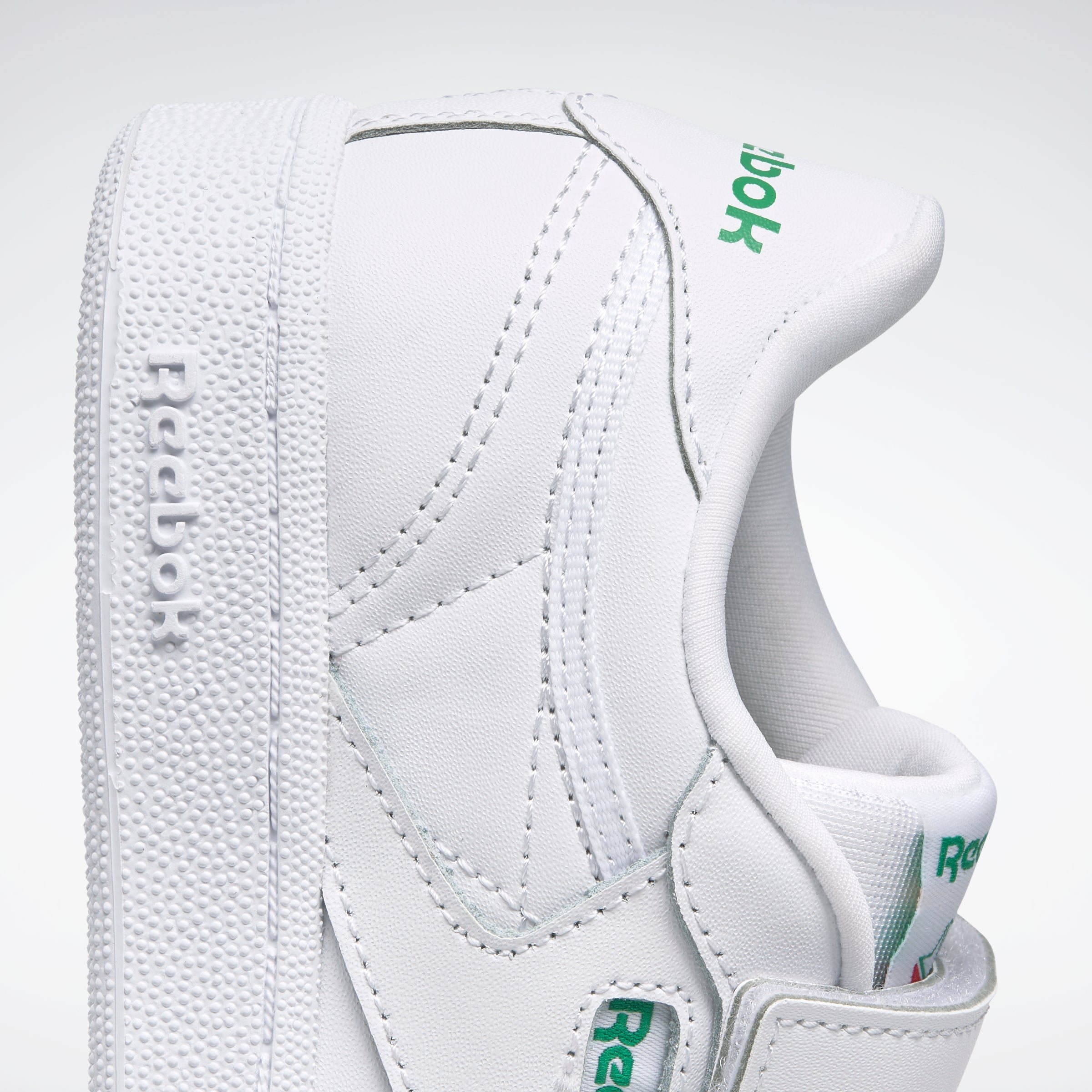 Green and white deals reebok classics